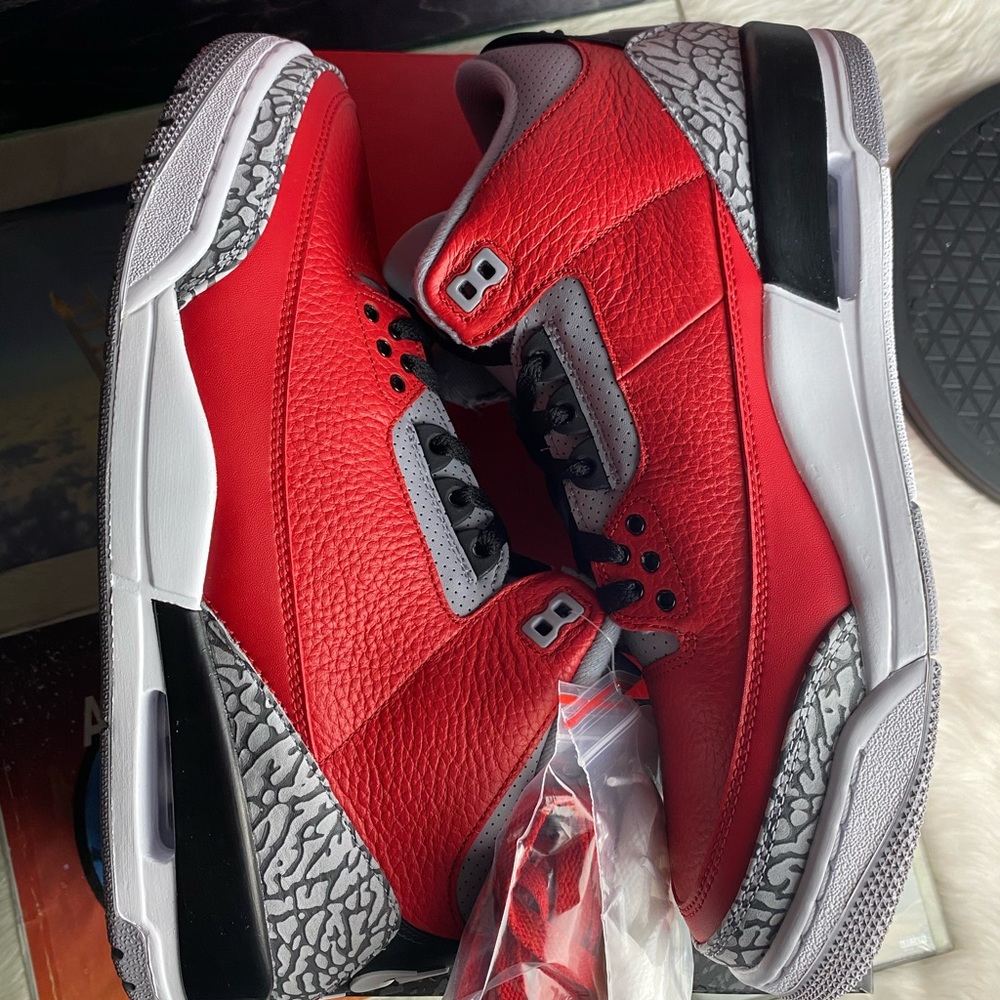 🆕 - Air Jordan 3 Retro SE Unite - Fire Red M 11.5 - Picture 5 of 8